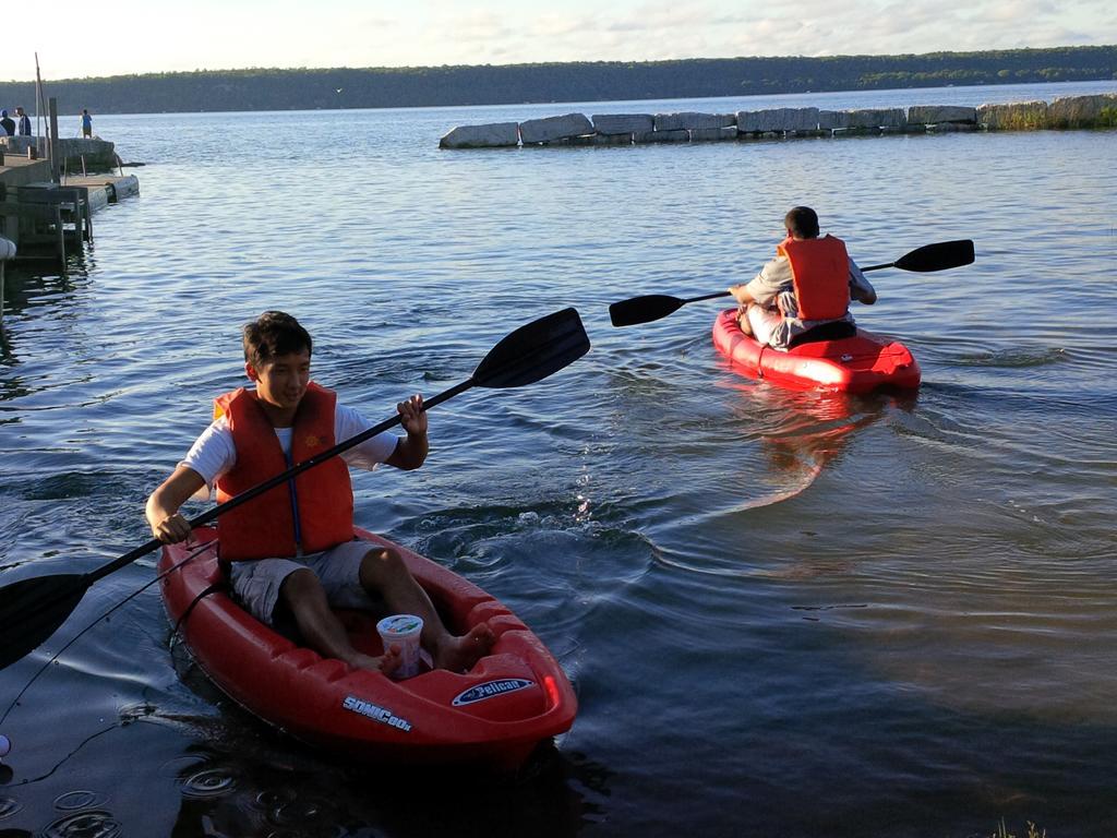 Bayshore Cottages Wiarton Bagian luar foto